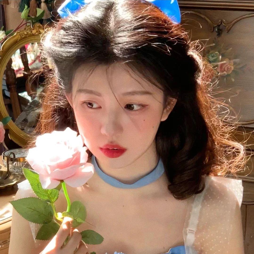 有没有什么好看的微信女生头像? - 知乎