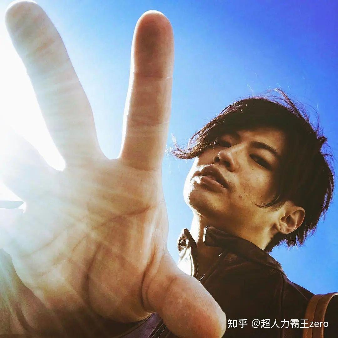 谁有蛇仓队长伽古拉的图片啊最好是单人的