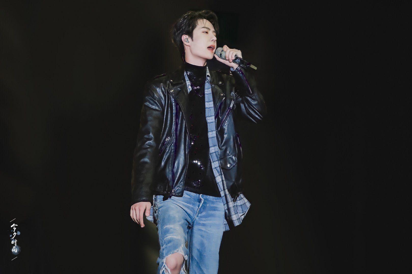 可不可以分享王一博的全屏壁纸?