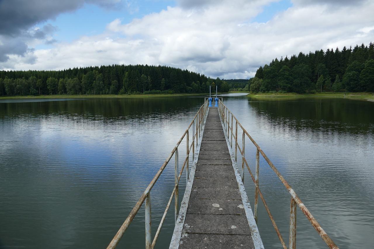 3. 宽敞景观阳台