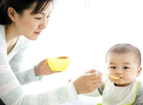 孩子几个月断奶最合适 v2-1ef35d26ddb8fa88efe344a06ccf671b_r.jpg