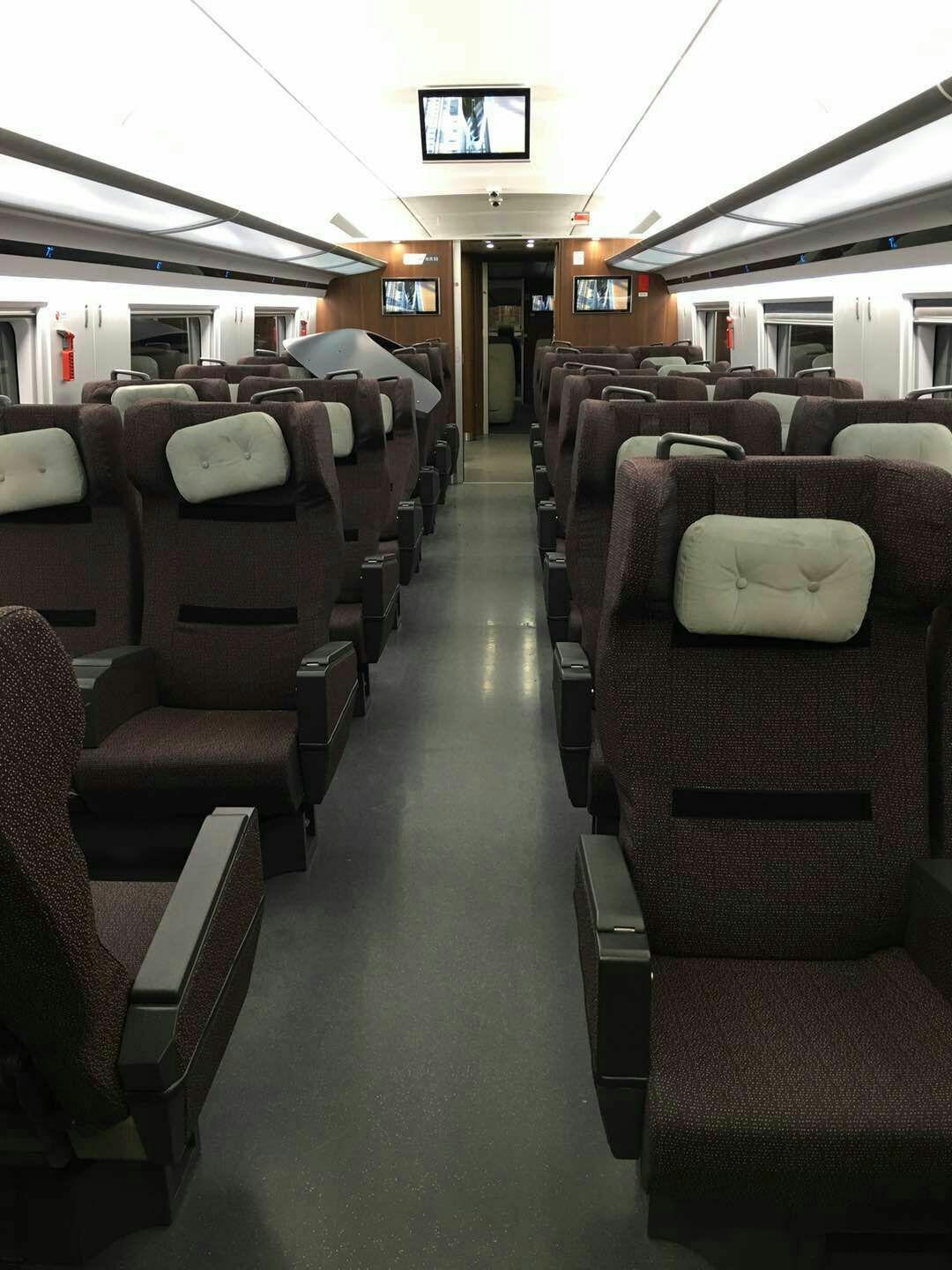 坐高速动车组一等座或商务座是什么感受?