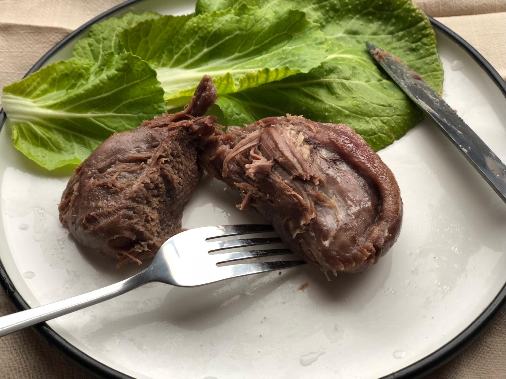 猪头拆出来的"核桃肉"