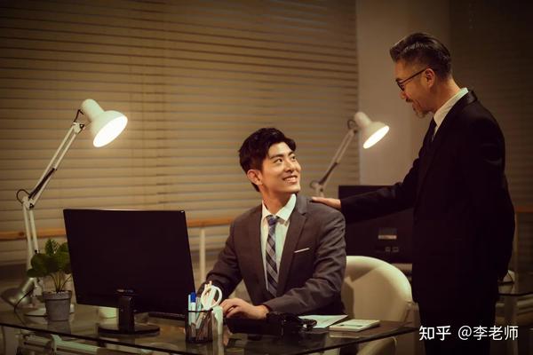 为什么看起来一个打杂的职位，却最容易获得升迁？这个职位就是办公室主任！ - 知乎