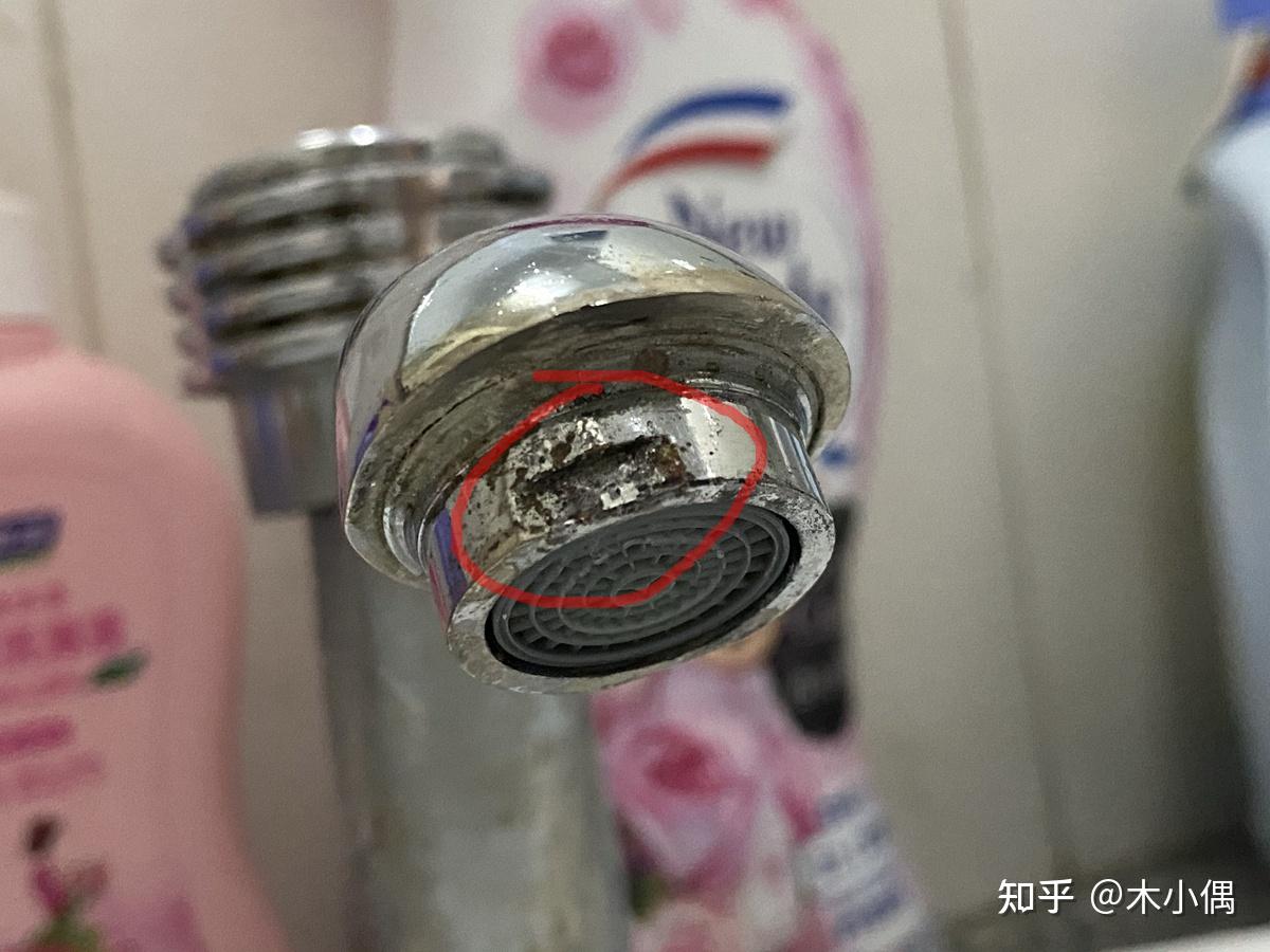 水龙头起泡器怎么拆