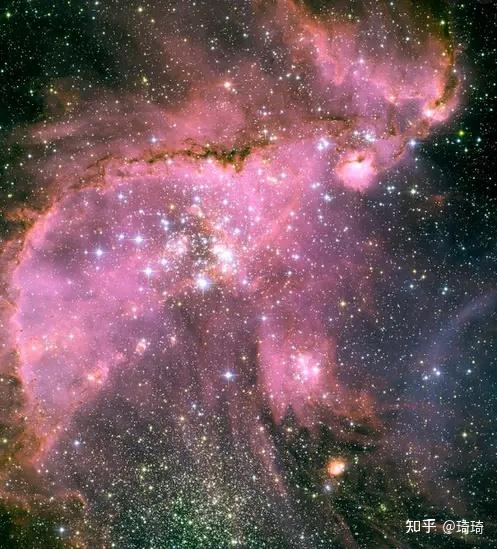 重大发现!这是个明亮的星团,哈勃望远镜的功劳! - 知乎