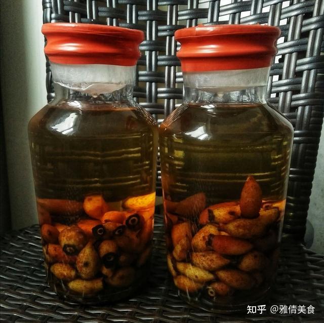金樱子,农村常见的野果,泡酒喝醇厚甜香,常喝滋补对身体有好处 - 知乎