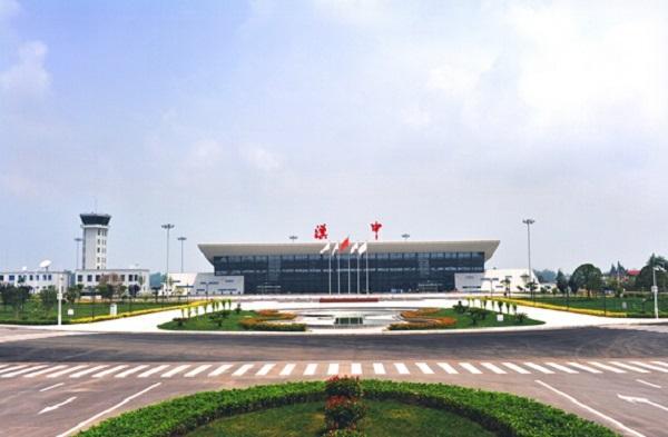 【航空】汉中西关机场距市中心仅1千米,每周一,三,六有西安至汉中的