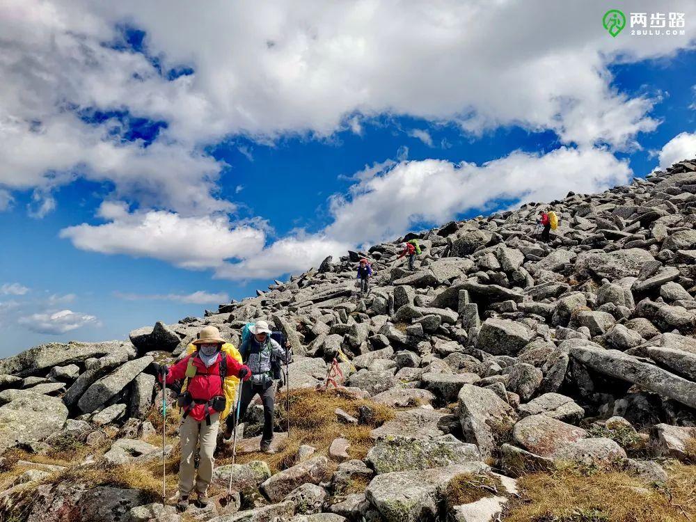 想要轻松爬山离不开这67五个细节