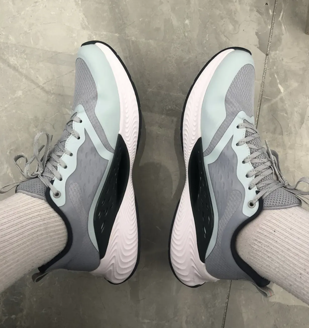 支撑系跑鞋有什么推荐? - 知乎