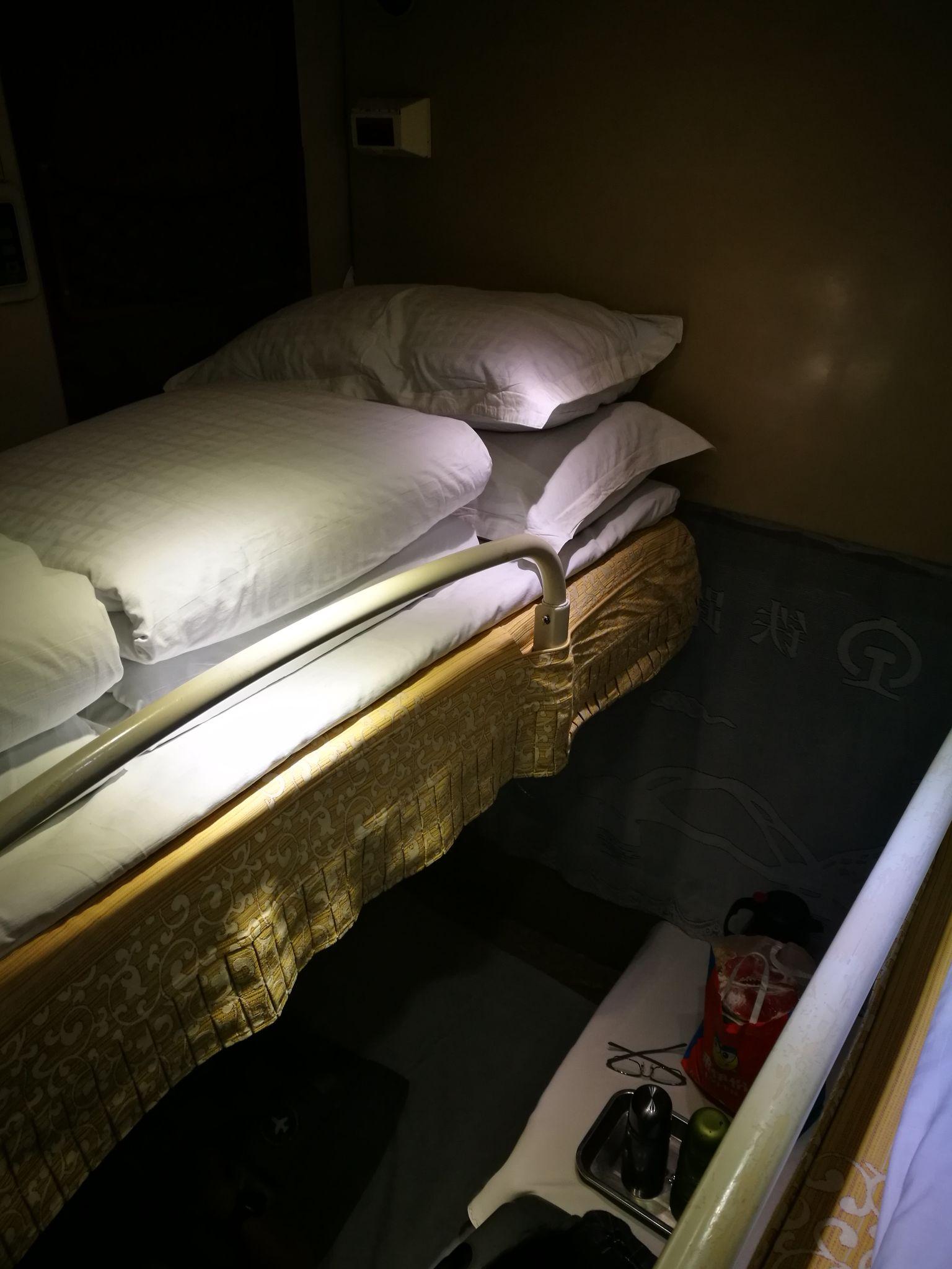 火车z166和z164也就是上海到西藏的火车还是西藏到上海的火车路途好看