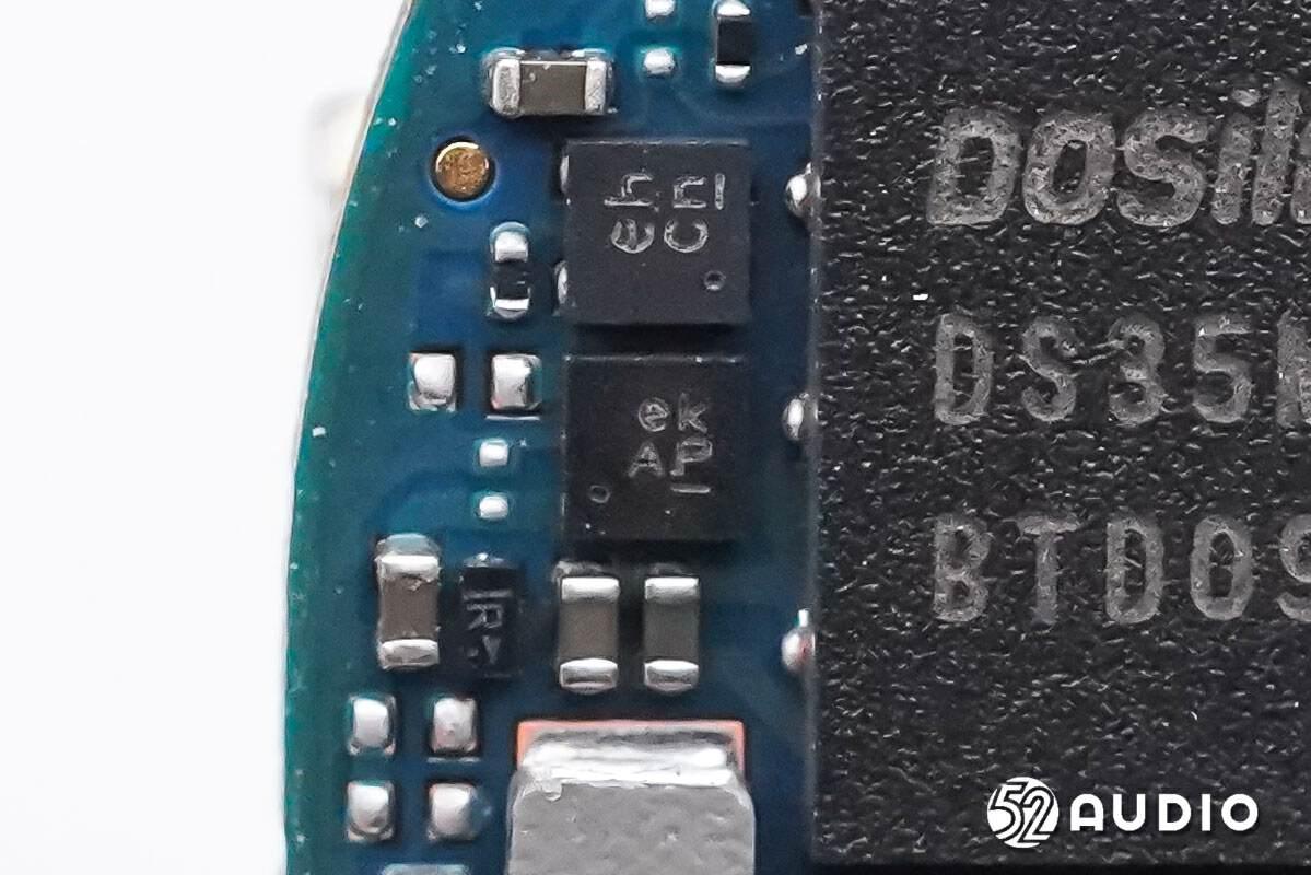 小米手环8迪士尼100周年限定款拆解支持跑步豆模式体感互动拳击