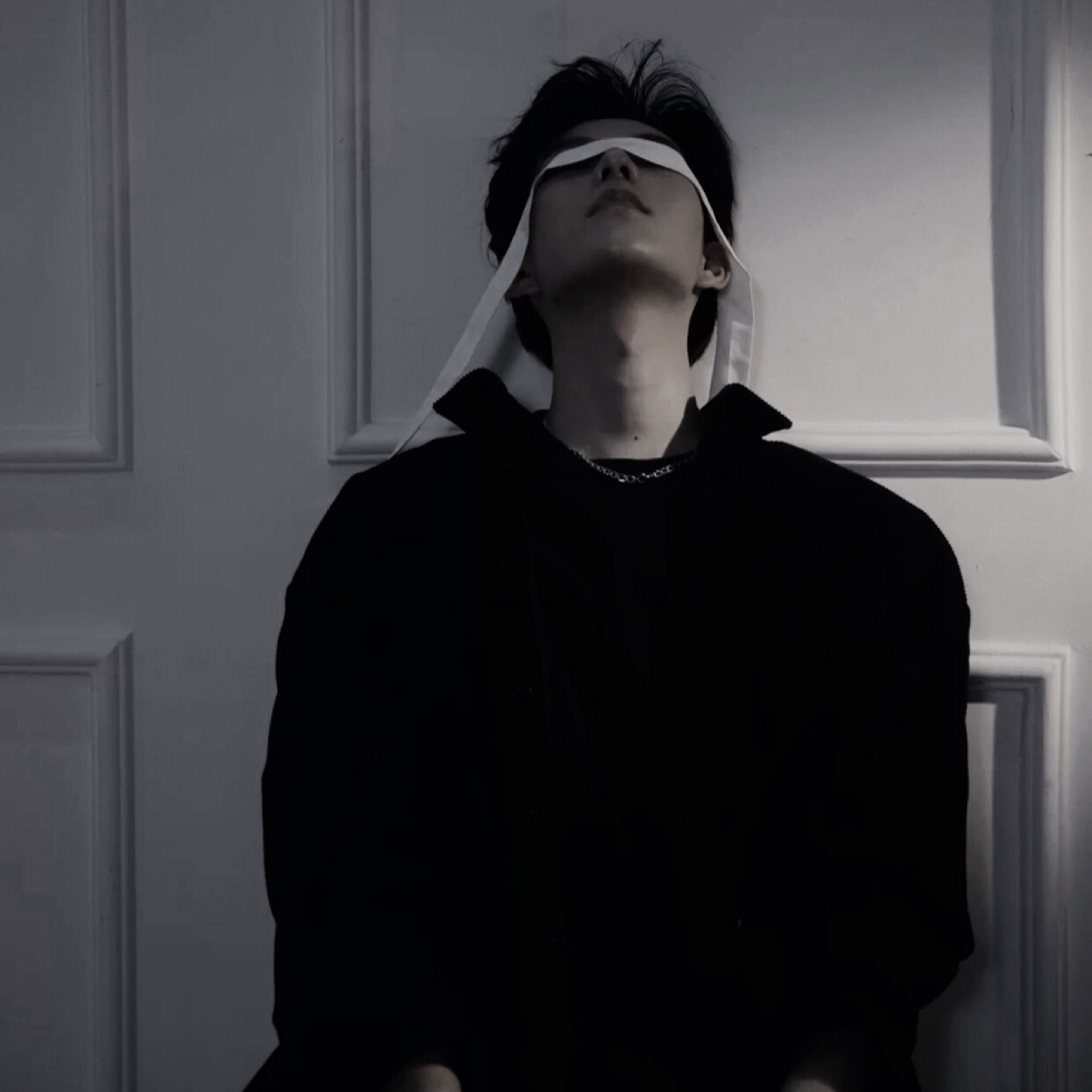 有没有什么很高清无水印的男生头像? - 知乎