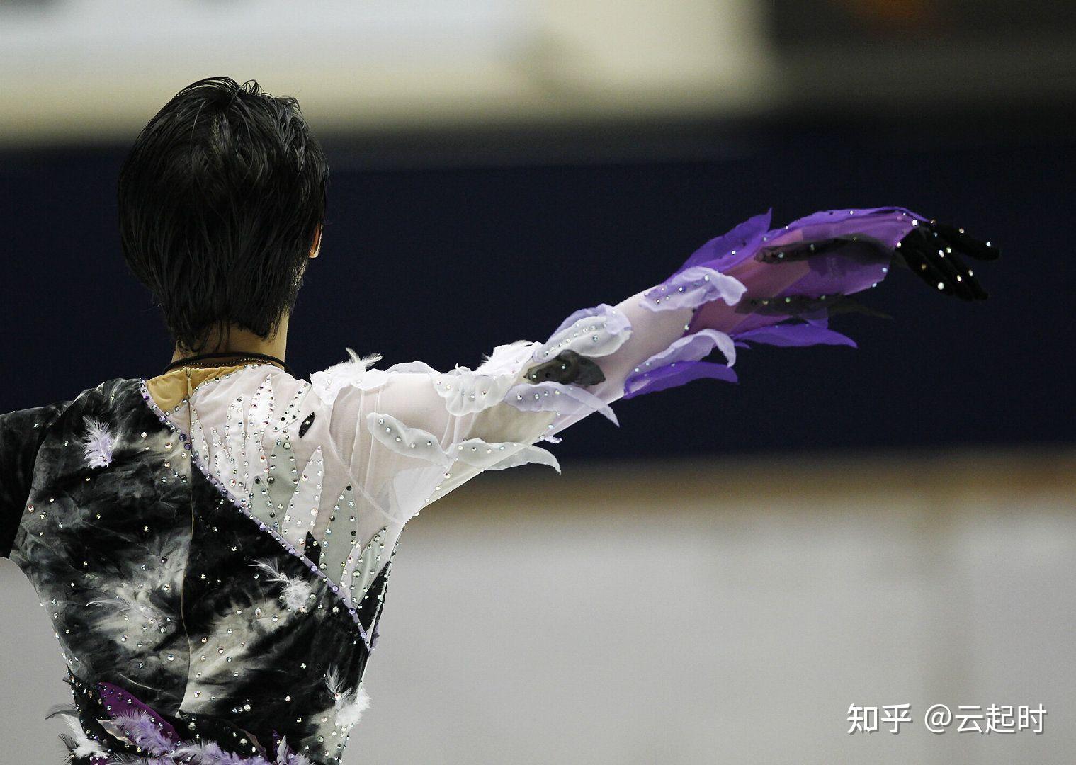 羽生結弦大型寫真集光bethelight日文原版值得購買嗎