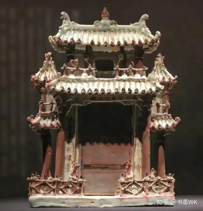 中国美術品  青花釉里  紅蓮花  高足果皿  置物 中国美術品 青花釉里 紅蓮花 高足果皿 置物 - メルカリ