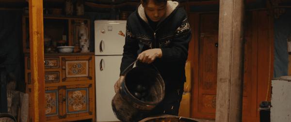 《如果我能冬眠》戛纳高分佳作太催泪,又一部年度必看!