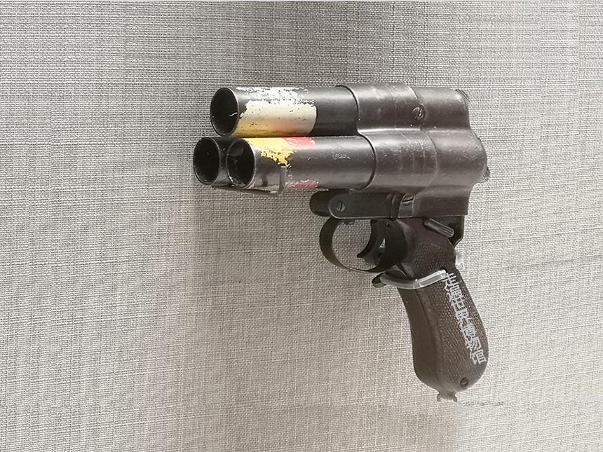 涨知识白天夜晚所发信号弹不一样军事博物馆中外信号枪集锦