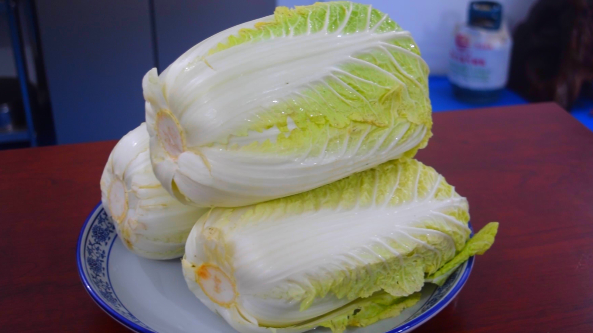腌东北酸菜怎么做_腌东北酸菜的做法_豆果美食