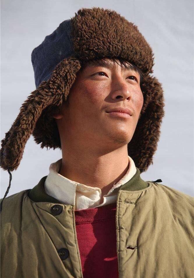 窦骁的美图或搞怪图有哪些?-窦骁帅照