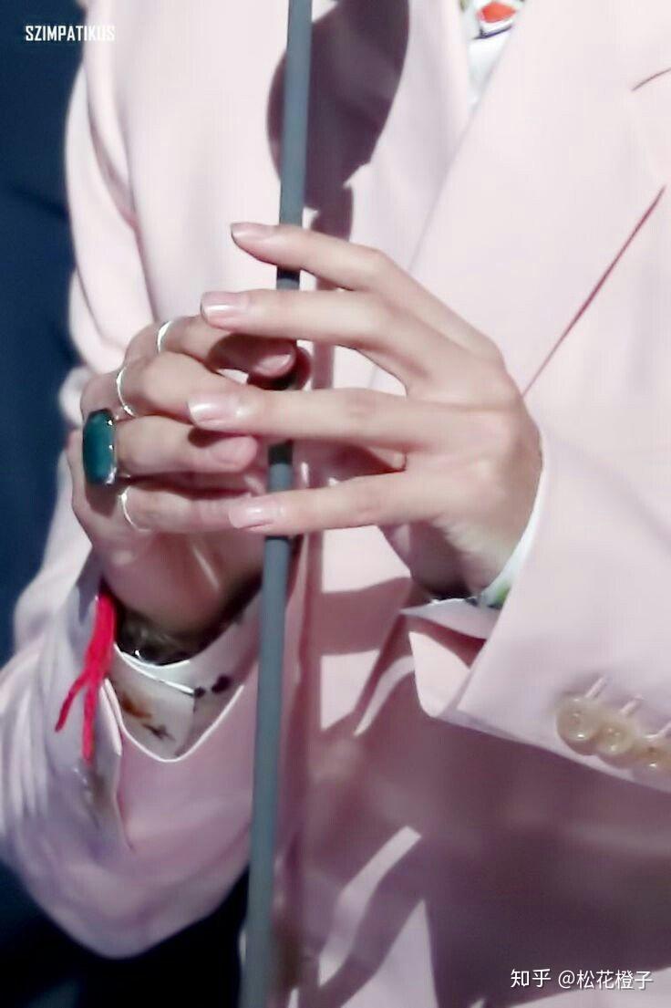 南韩哪些艺人手好看