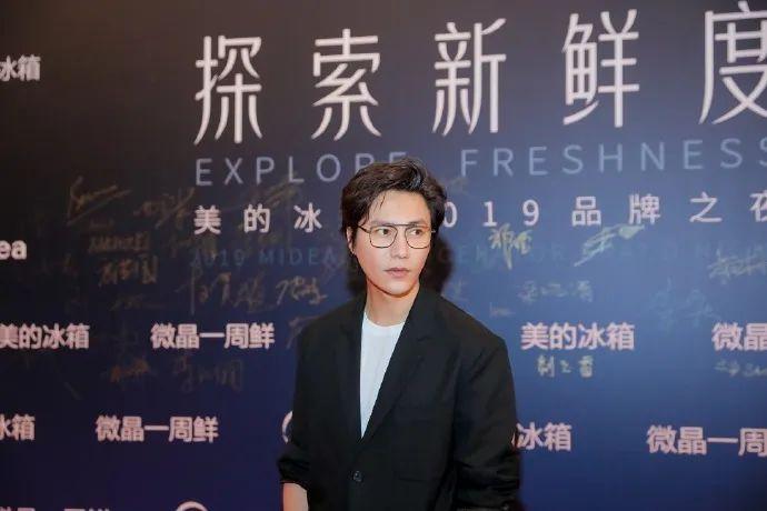 美的冰箱探索新鲜度代言人陈坤全新大片新鲜来袭