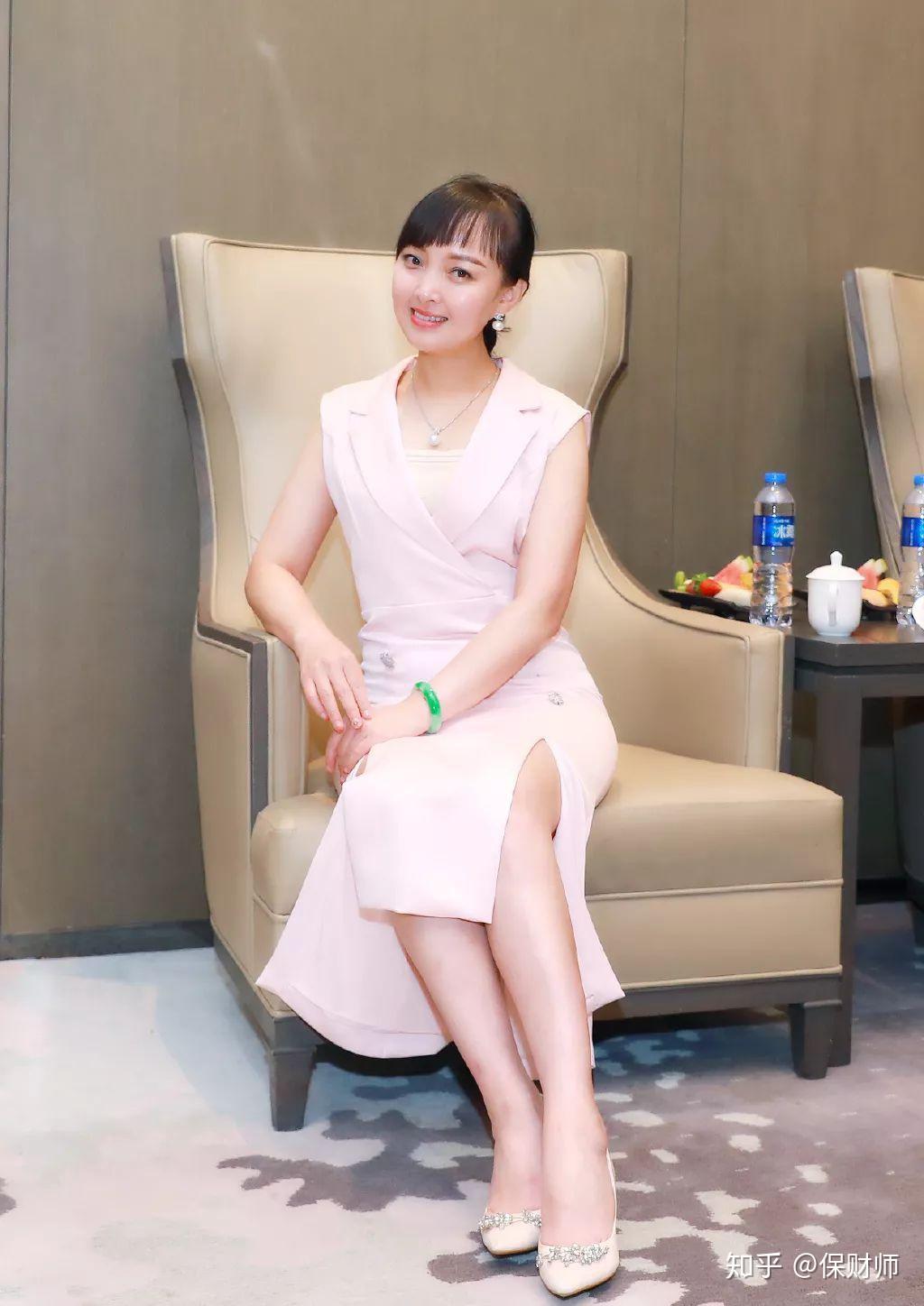 保财师人物叶云燕你若花开蝴蝶自来