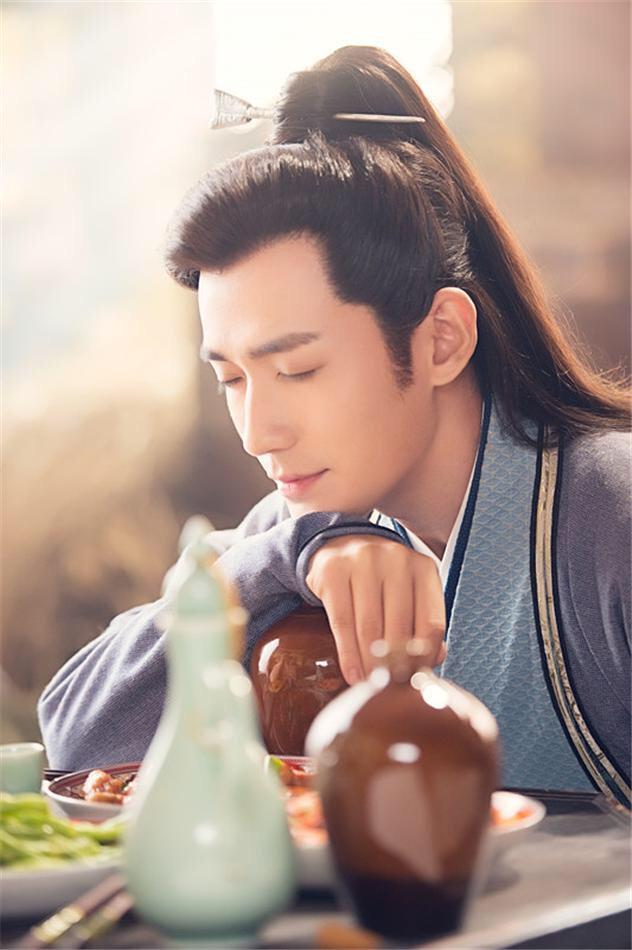娱乐圈中有哪些"谦谦君子,温润如玉"的男星?