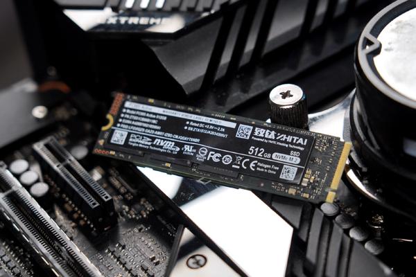 M.2固态硬盘如何选？横评7款500G PCIe 3.0产品- 知乎