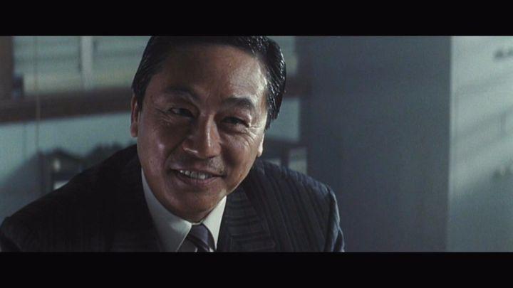 图片来自豆瓣这回的《追龙》,王晶把雷洛与跛豪并列为双主角,算是一个