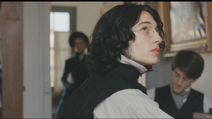 如何评价ezramiller埃兹拉米勒