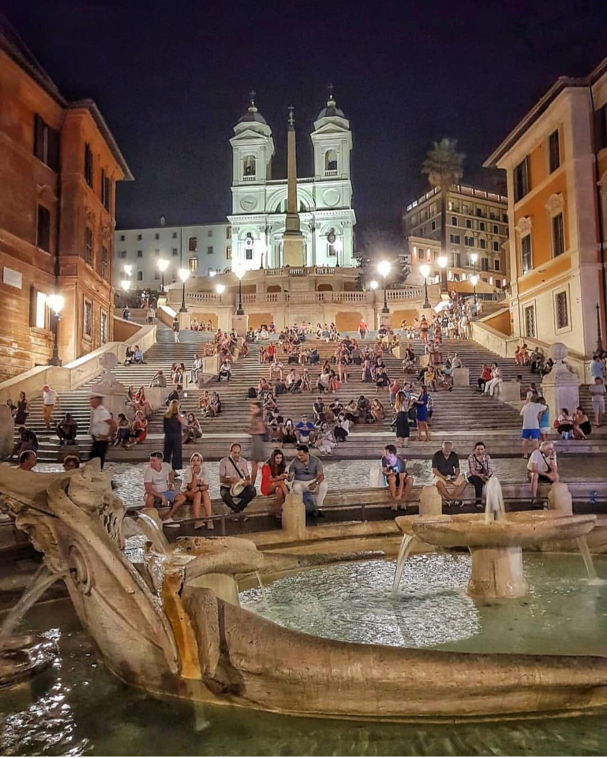 荷兰和意大利留学,那个国家更安全?谢谢?