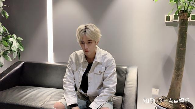 伍中元饭糖app相约2019蜕变之路