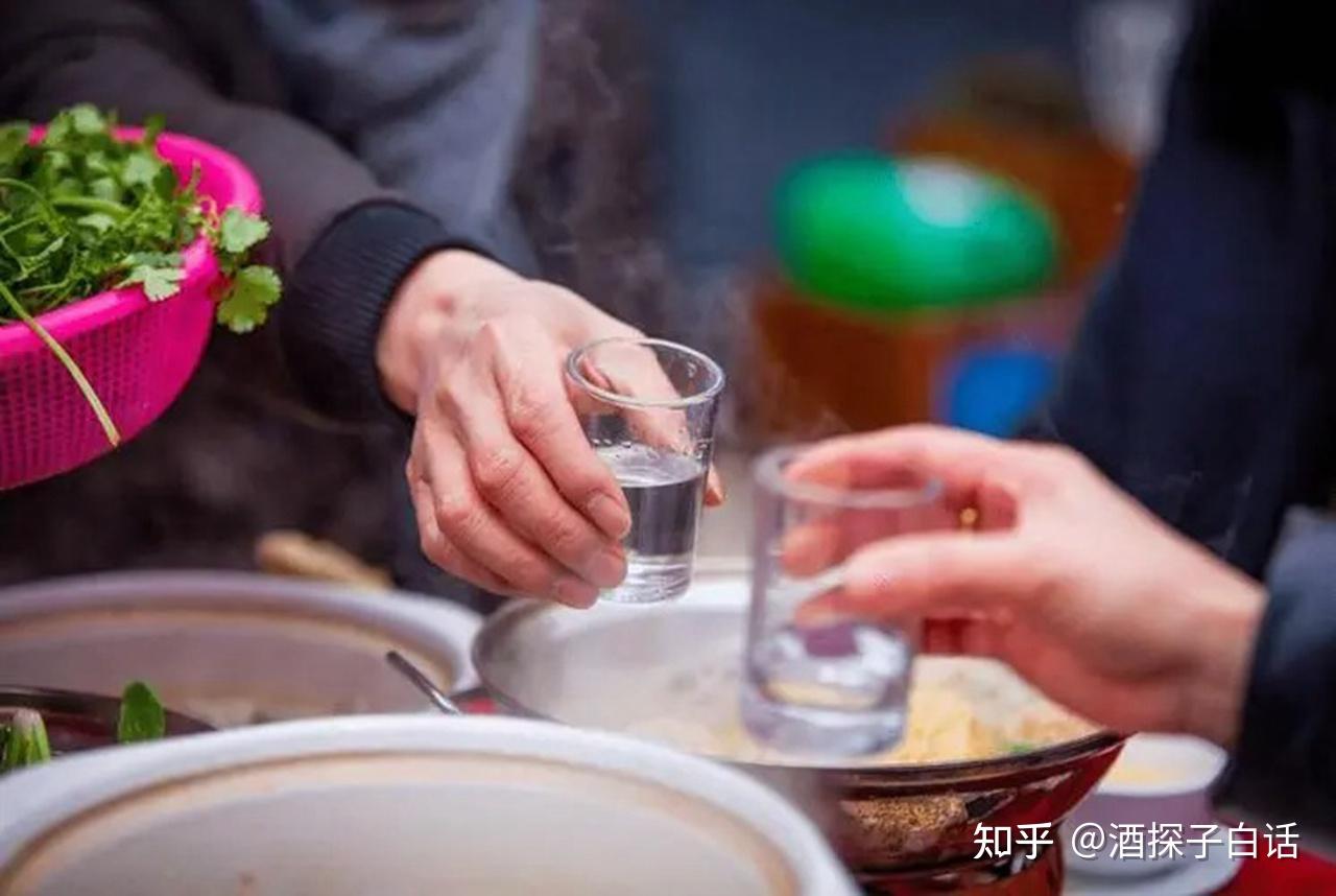 不管请客还是自己品尝这4款白酒值得一看品牌好酒口感不赖