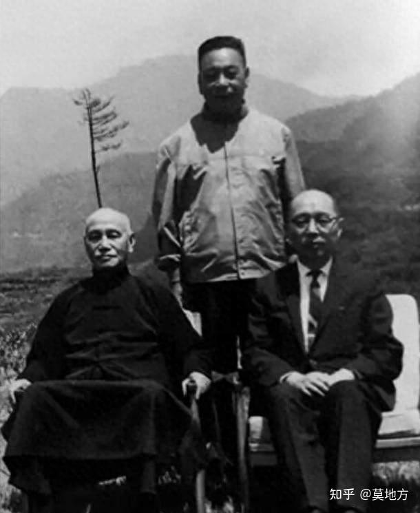 蒋介石去世后，为何不传位给蒋经国，而是传给了无实权的严家淦？ - 知乎