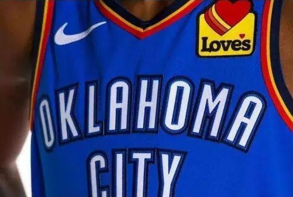 关于nba球衣上赞助商广告的问题