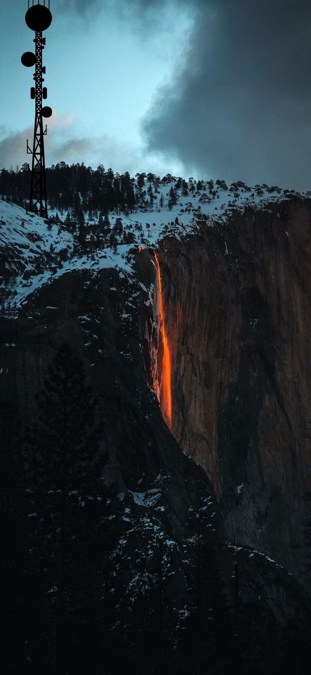 有没有小米10隐藏挖孔的壁纸啊球球