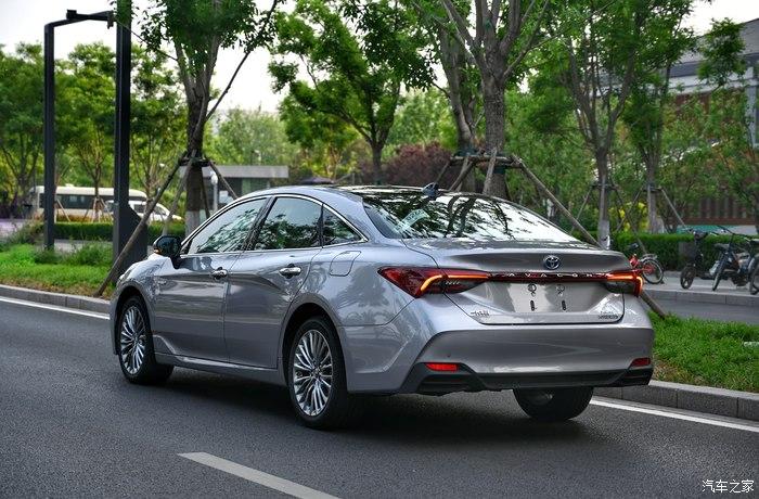 当然要开亚洲龙,2.5l双擎xle尊贵版用车报告 - 知乎