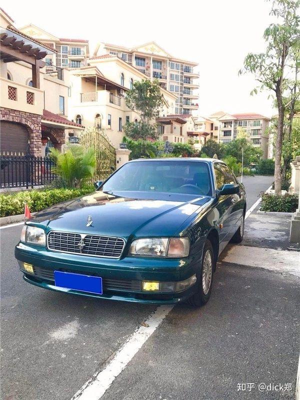 至于东风日产的天籁公爵,完全是拔高的,就是风度的后代,更豪华一点