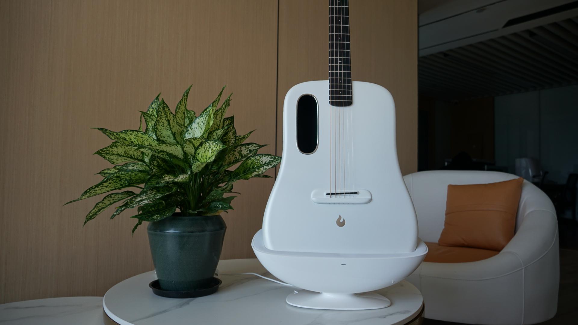 拿火lava me 3智能吉他实际体验如何? - 知乎