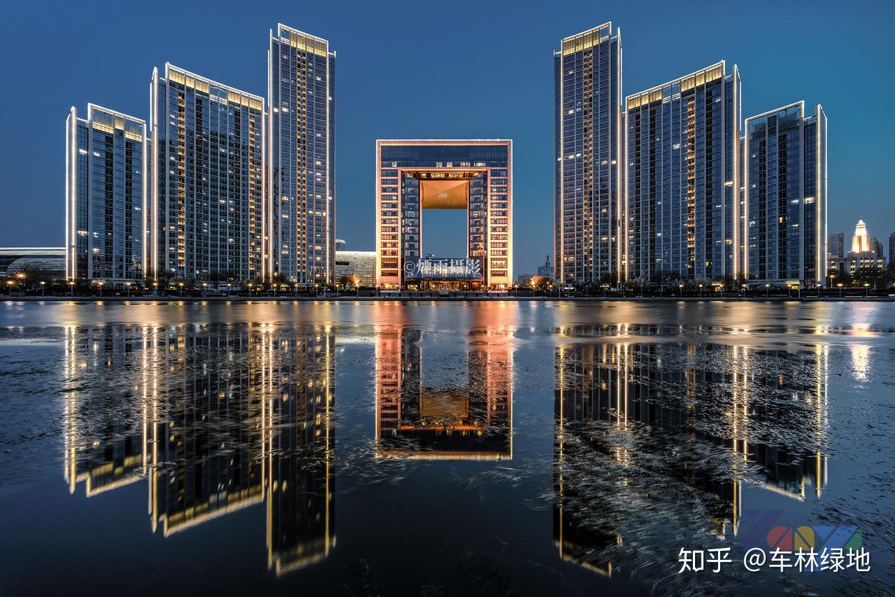 在汽车服务公司(不是4s)上班好还是汽修厂好?