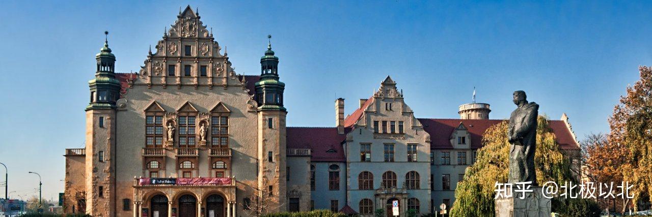 亚当·密茨凯维奇大学,创立于1519 年,经过500 年的发展,波兰顶级高校