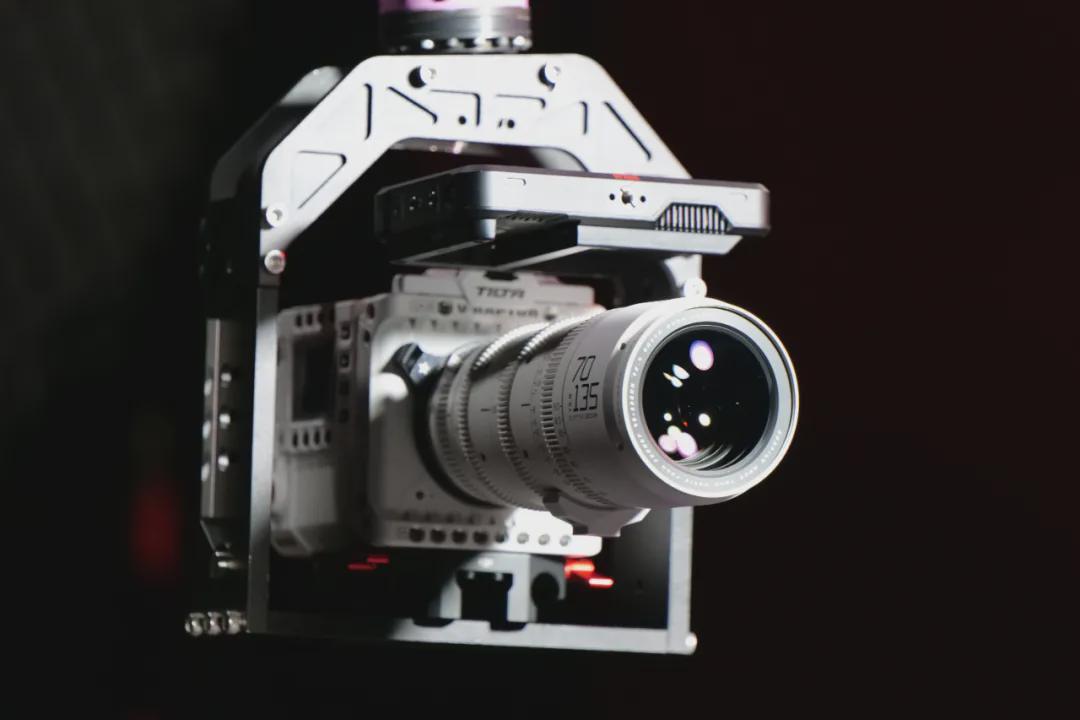 东正光学dzofilm发布两支全画幅变焦电影镜头 - 知乎