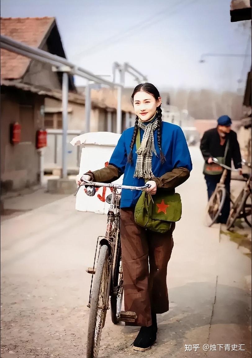 老照片上世纪六十年代年轻前卫的美国妞2019年即将毕业的准空姐