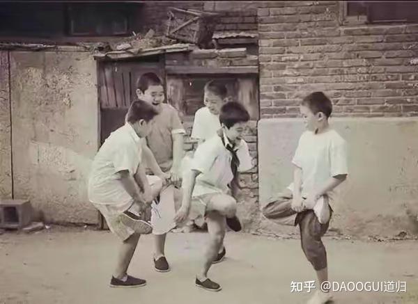 收藏回忆，回顾那些年的美好：80s手机电影下载趋势解读 (收藏回忆的图片)