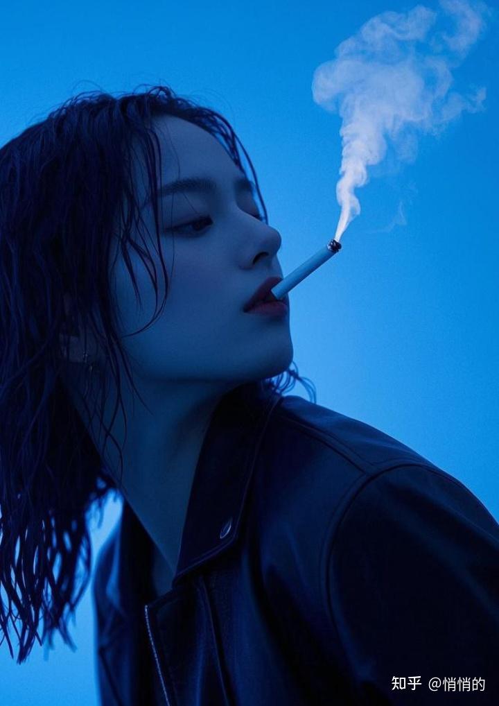 你会介意女生抽烟吗,即便不认识?