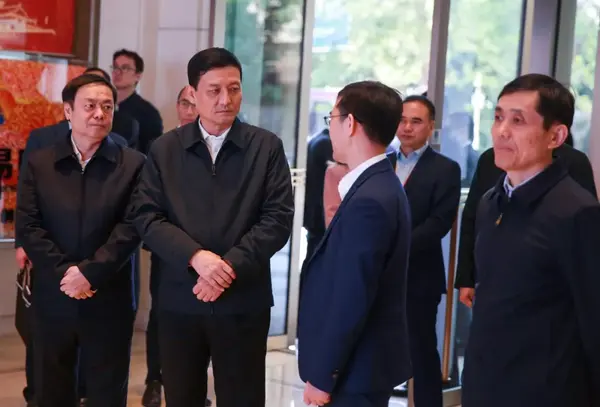 国家市场监督管理总局局长肖亚庆视察调研环球易购