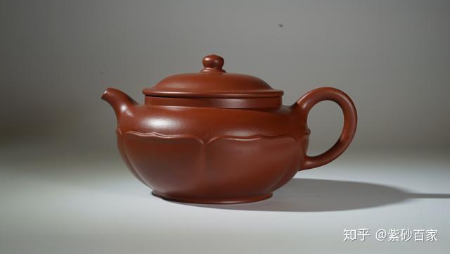 紫砂壶泥料分几大类 v2-214909154fee483d7bf2a9e1f6b8a74c_r.jpg