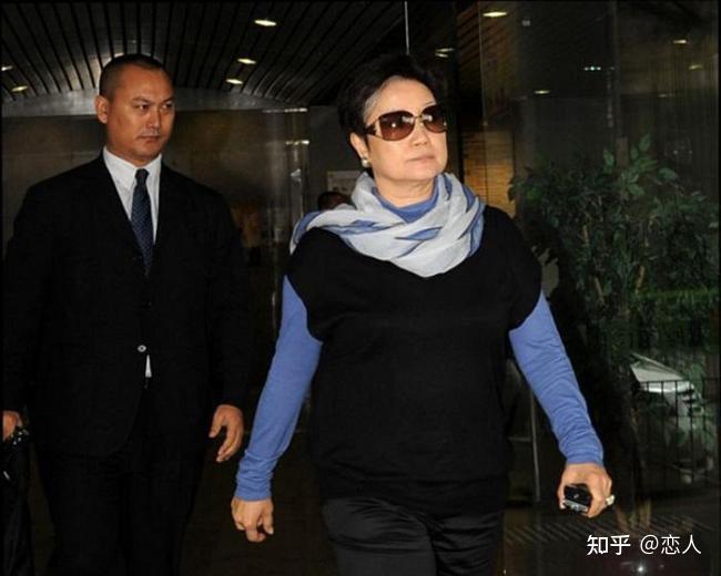 澳门第一女老大司徒玉莲与胡须勇何鸿燊崩牙驹的风云往事