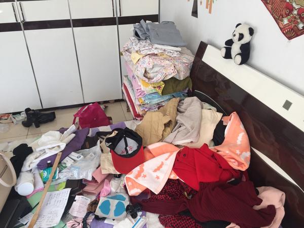 妈妈一直不爱收拾屋子,家里越来越乱,怎么劝?