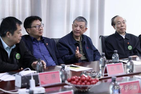 政企等领导及代表到问苗农业科技有限公司考察调研